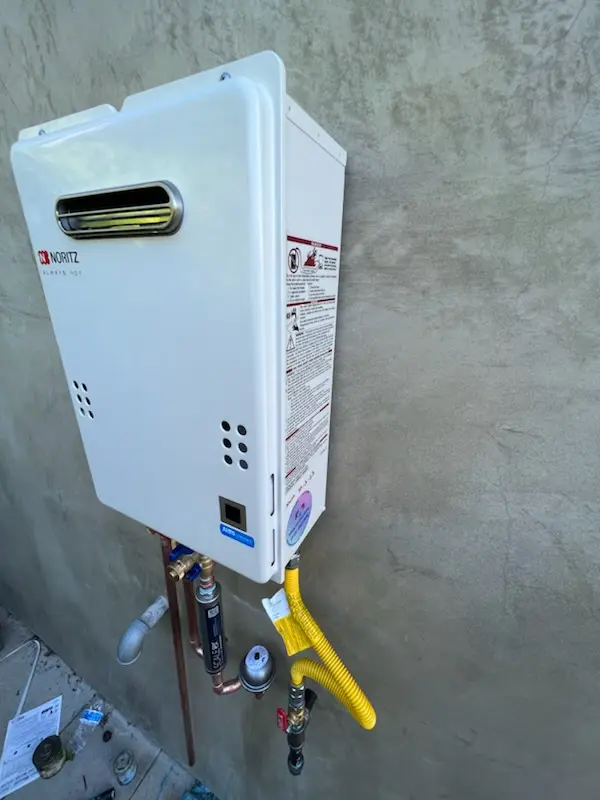 Tankless water heater installation for Arthur homes